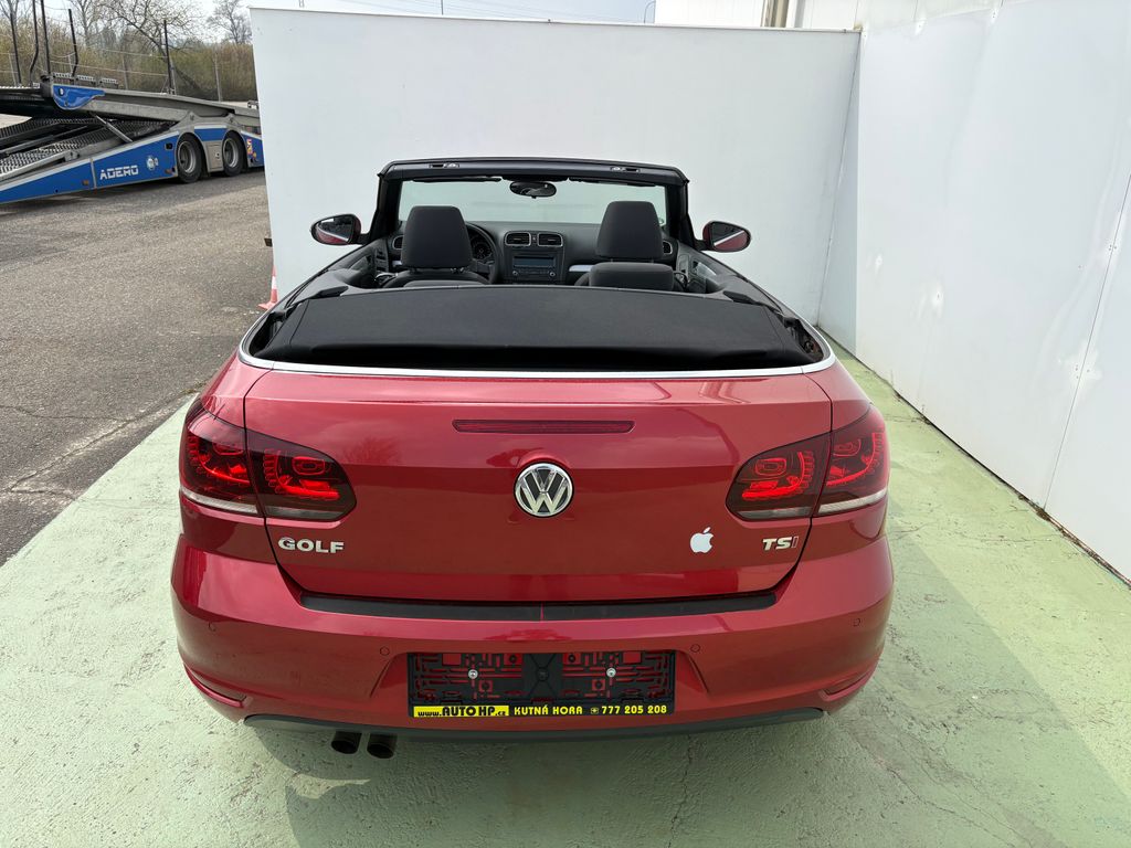 volkswagen-golf-1-4tsi-90kw-kabrio - 4