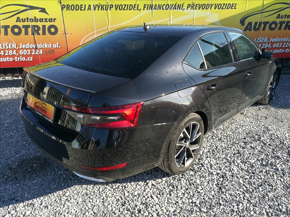skoda-superb-2-0-tdi-sportline-1-majitel - 1