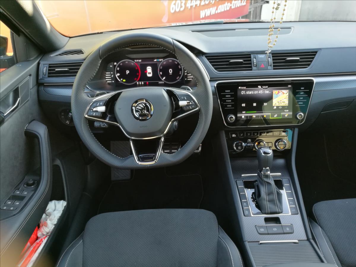 skoda-superb-2-0-tdi-sportline-1-majitel - 3
