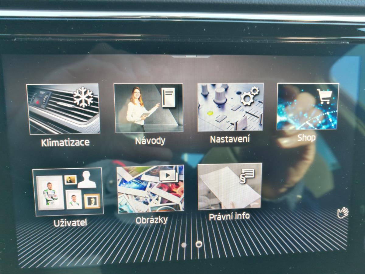 skoda-superb-2-0-tdi-sportline-1-majitel - 8