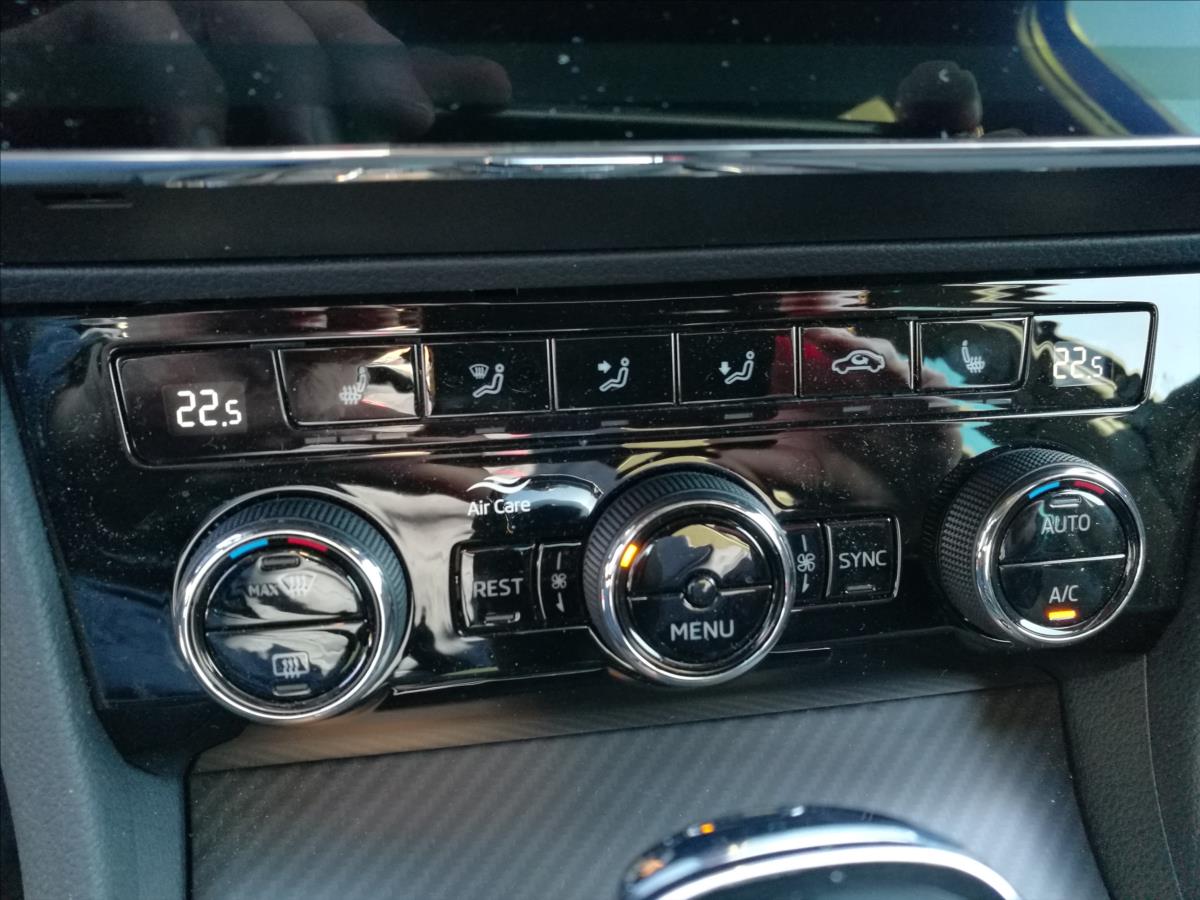 skoda-superb-2-0-tdi-sportline-1-majitel - 9