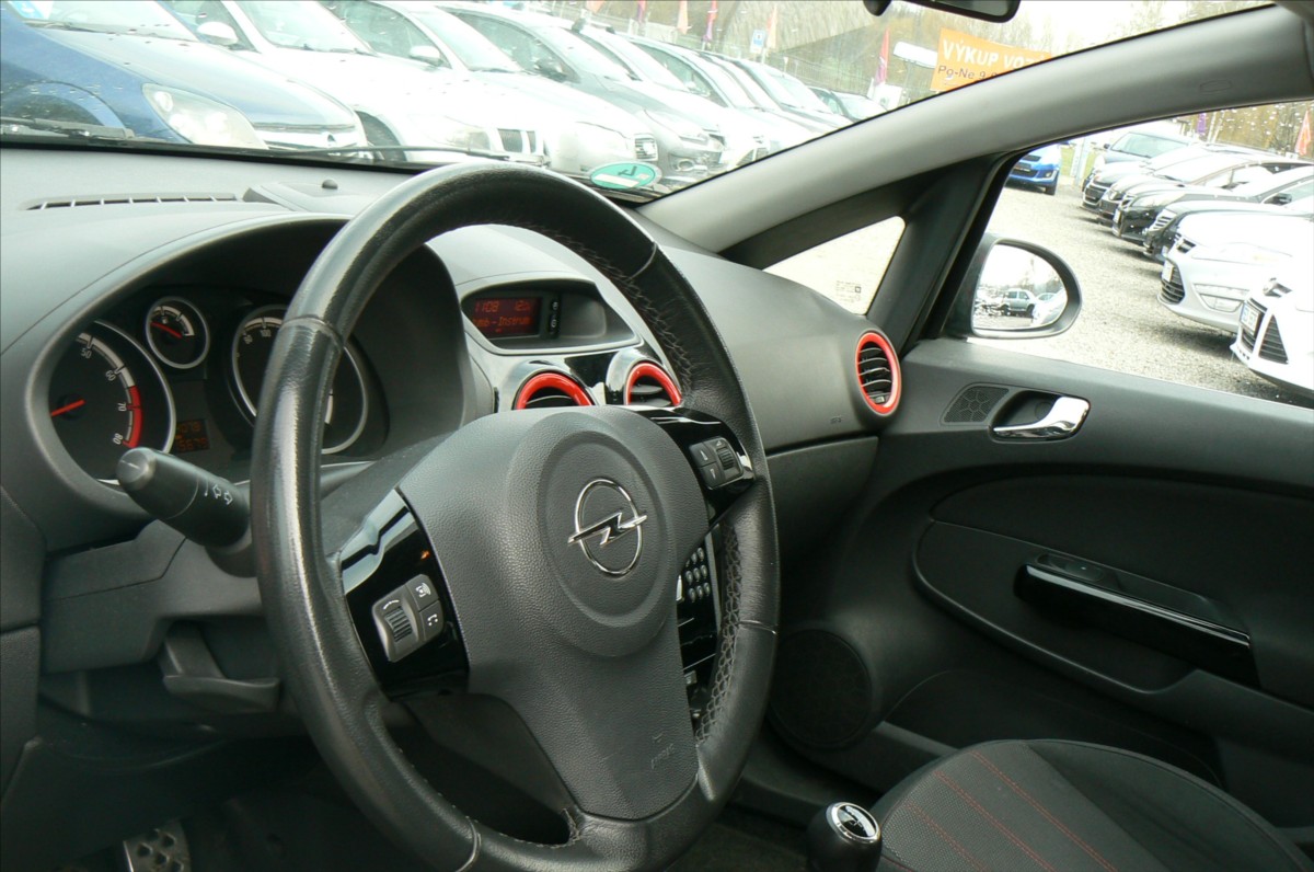 opel-corsa-1-4-color-edition - 9