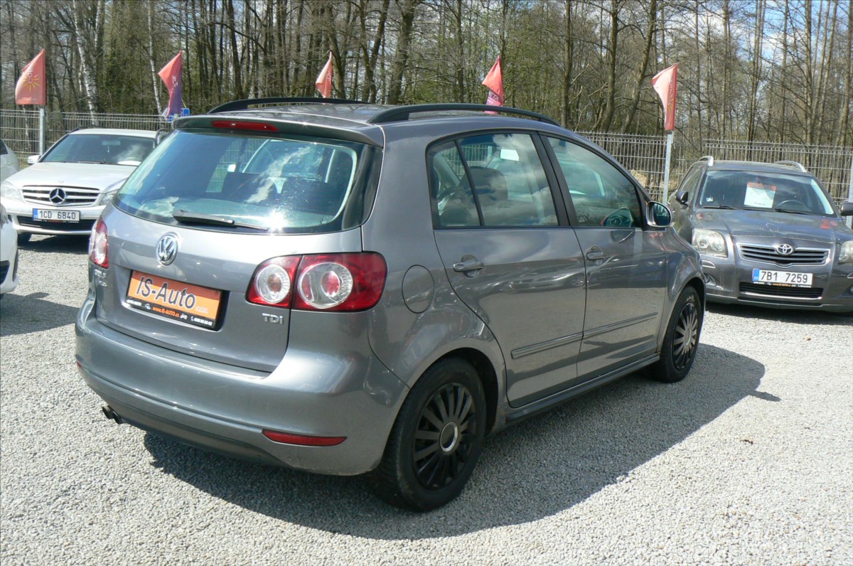 volkswagen-golf-plus-2-0-tdi - 4