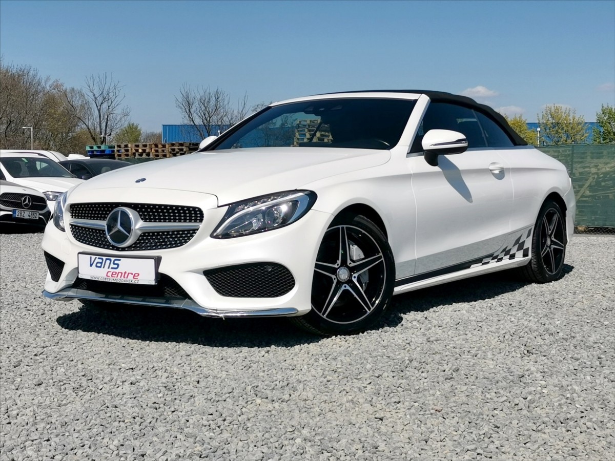 Mercedes-Benz Třídy C C300 Cabrio*AMG*Burmester
