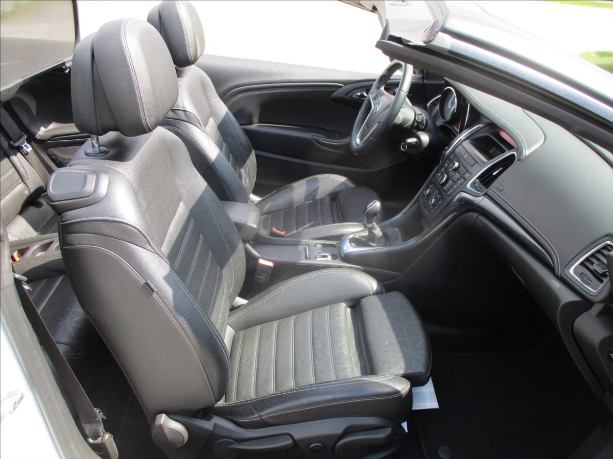 opel-cascada-1-6-turbo-125kw-cosmo-led-vinyl - 9