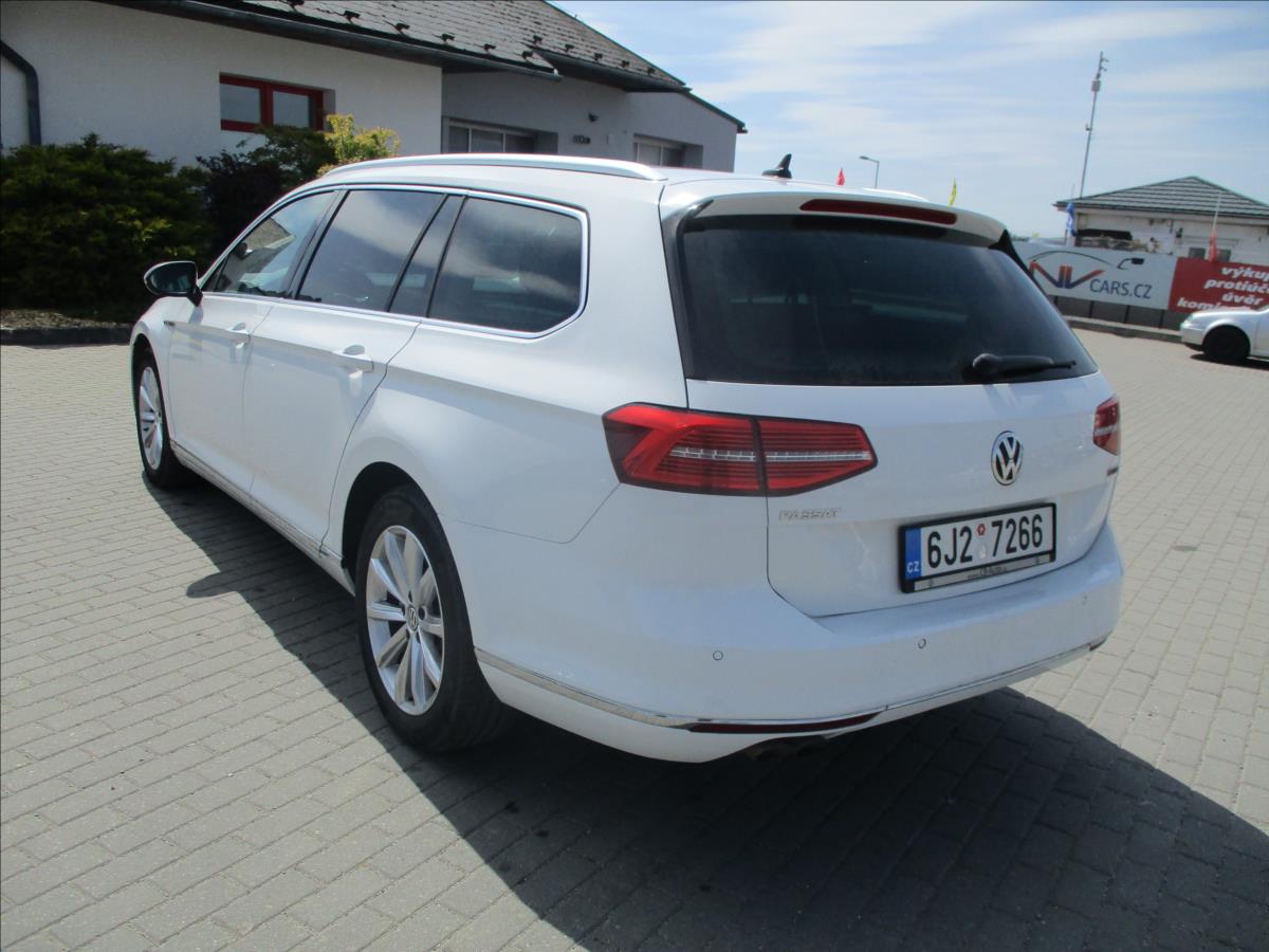 volkswagen-passat-2-0-tdi-140kw-bmt-4mot-dsg-highl-variant - 2