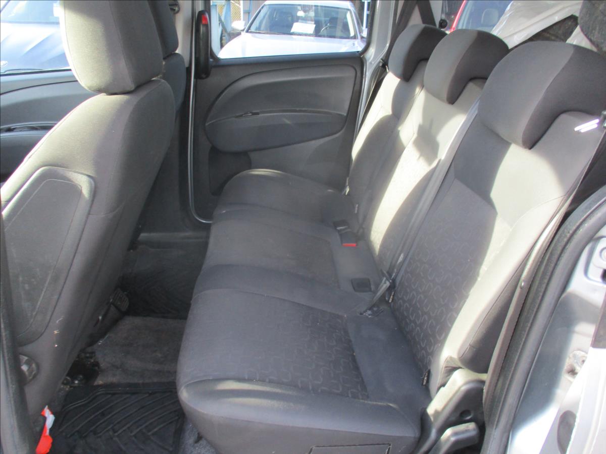 fiat-doblo-1-6-multijet-66kw-7mist-klima-bez-koroze-po-servise - 8