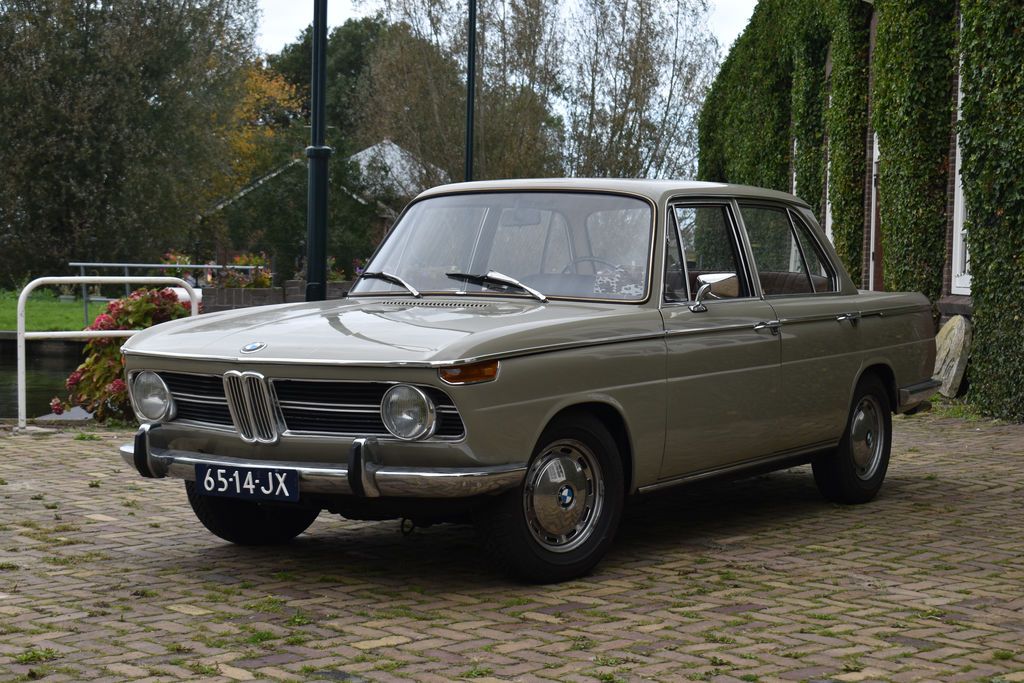 BMW 1800 