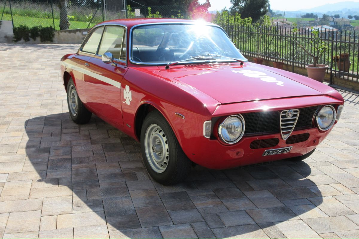 Alfa Romeo GTA 1300 Junior 