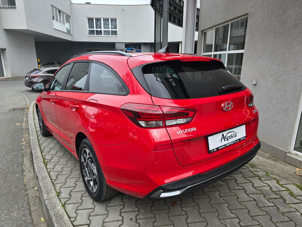 hyundai-i30-1-6-t-gdi-dct-go-czech - 2