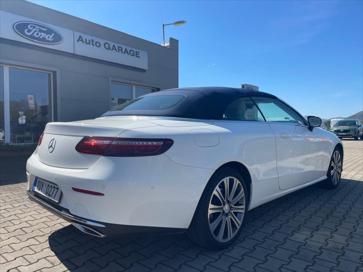 mercedes-benz-tridy-e-2-0-e300-avantgarde - 3