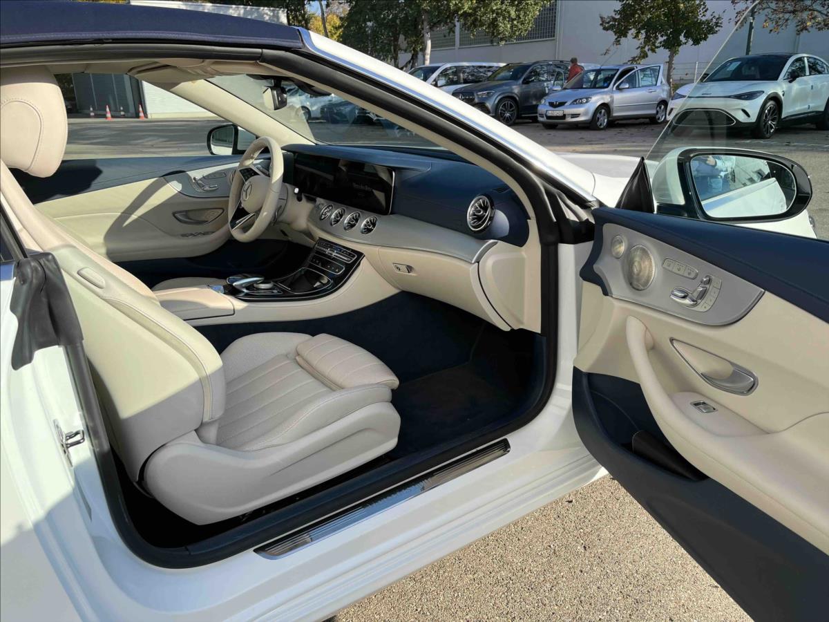 mercedes-benz-tridy-e-2-0-e300-avantgarde - 9