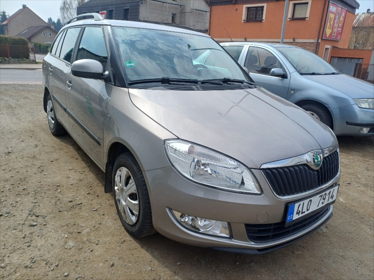 skoda-fabia-1-2-htp-kombi - 2