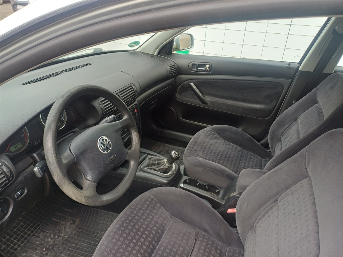 volkswagen-passat-1-9-tdi-comfortline - 6