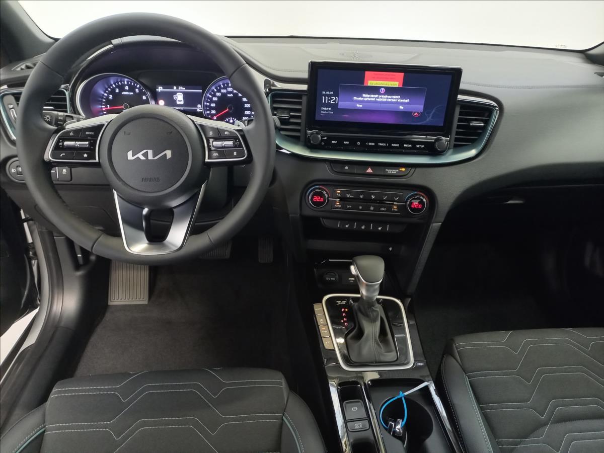 kia-xceed-1-6-t-gdi-7dct-steel-edition - 3
