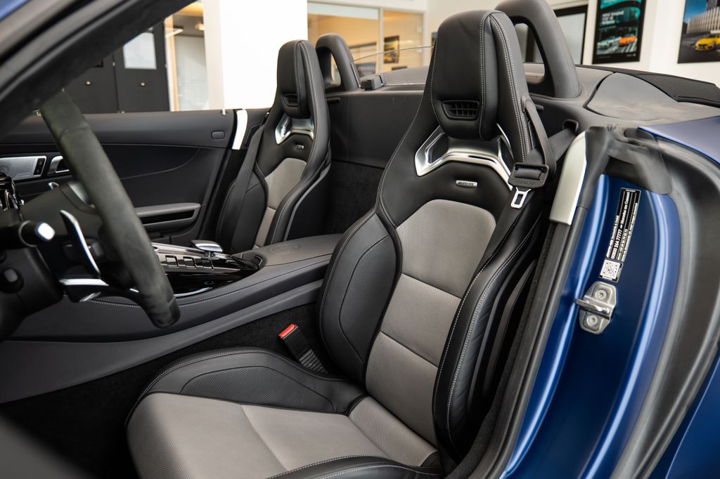 mercedes-benz-amg-gt-roadster-keramicke-brzdy - 6