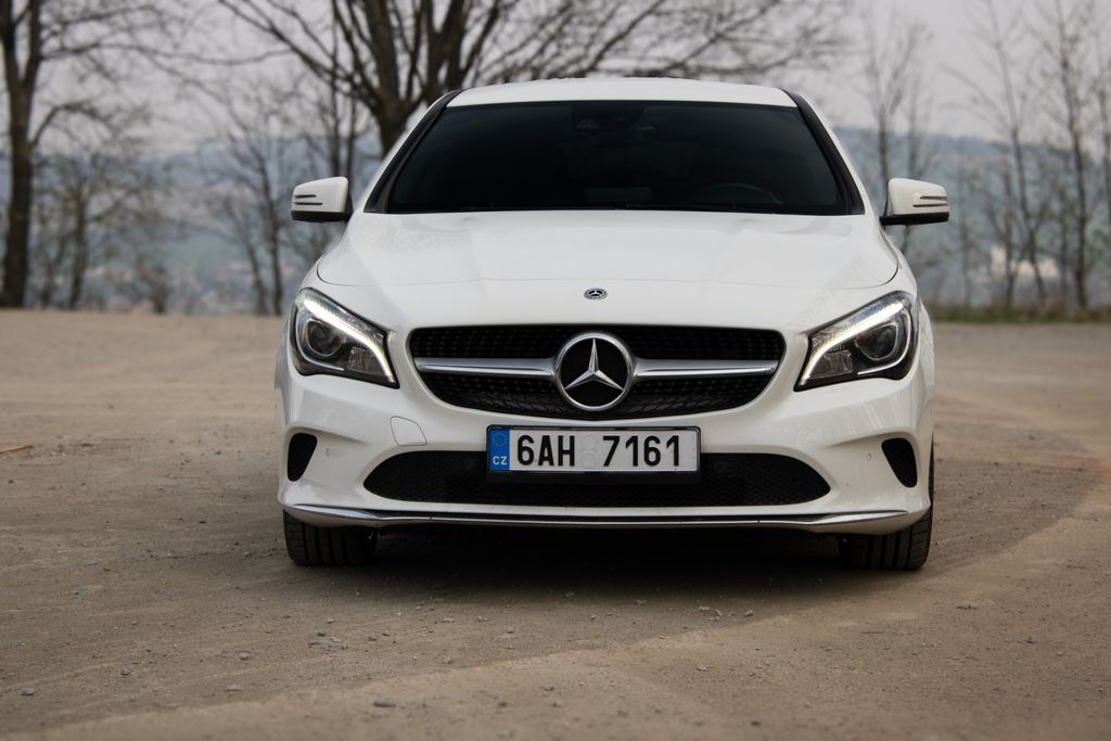mercedes-benz-cla-mercedes-benz-cla-180-d-100 - 1