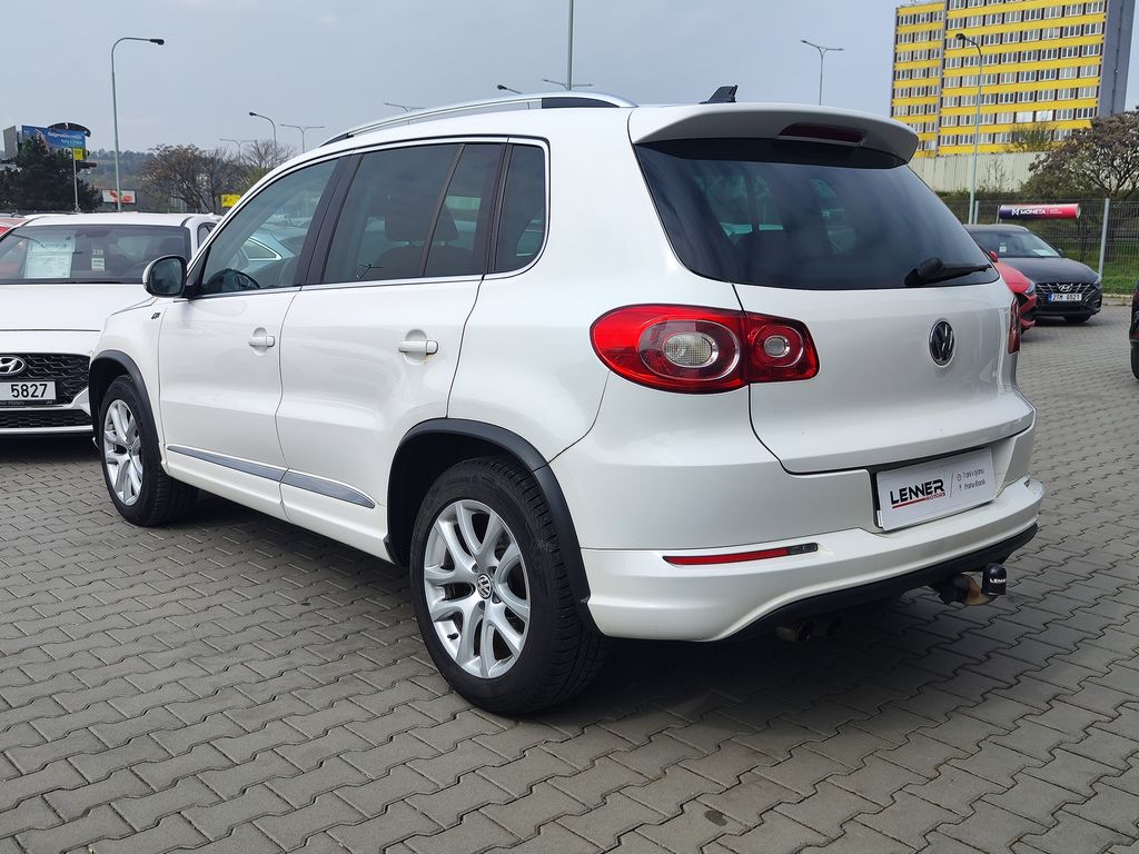 volkswagen-tiguan-2-0-tdi-125kw-r-line-4motion - 6