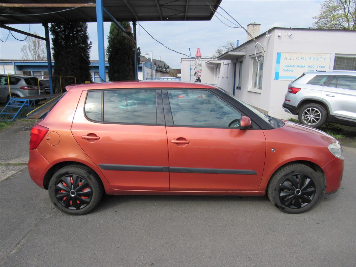 skoda-fabia-1-4-i-63kw-comfort - 7