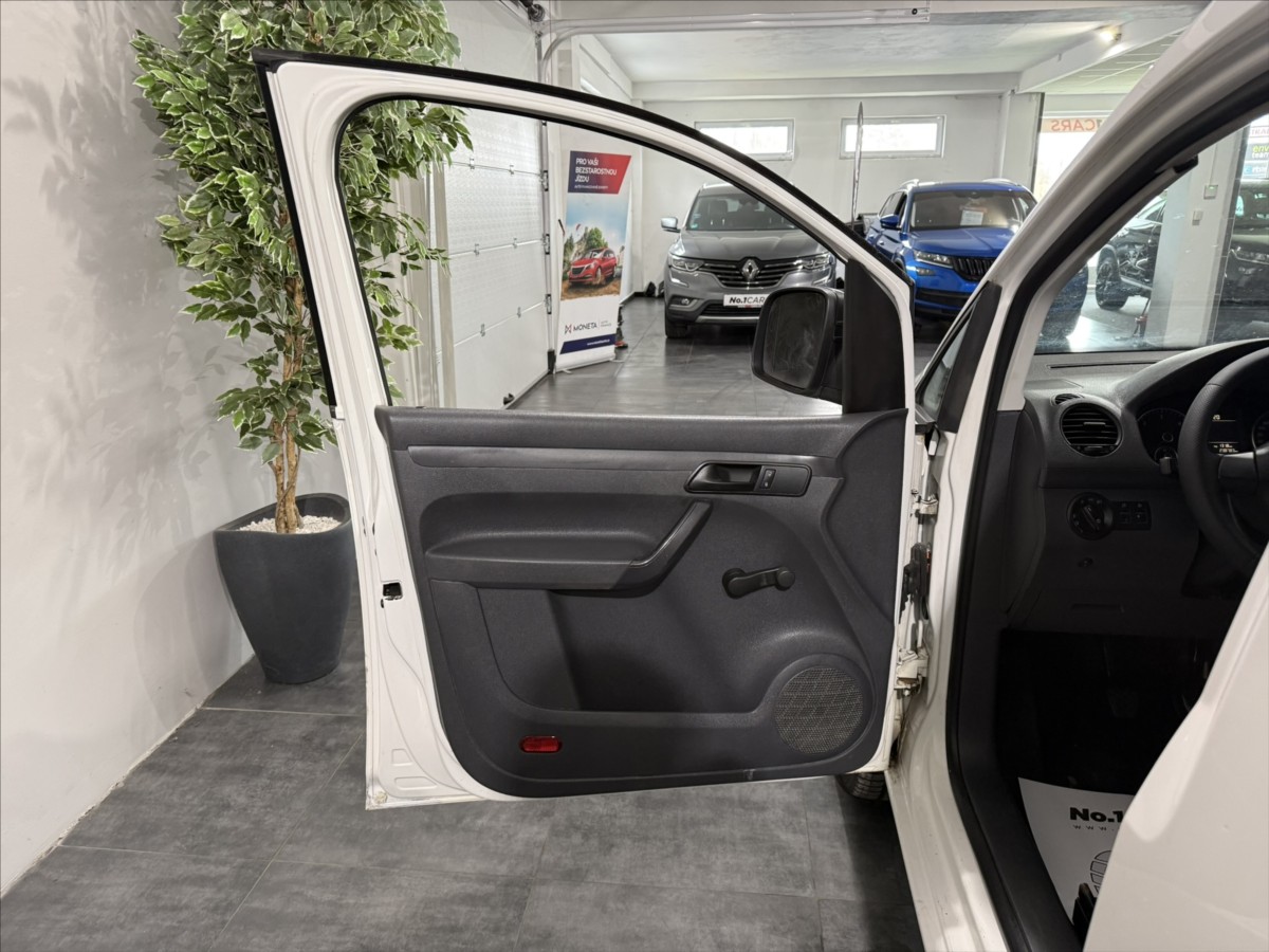 volkswagen-caddy-1-6-tdi-75kw-tazne-servis - 5