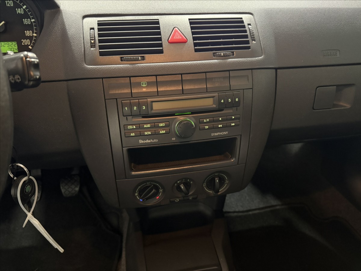 skoda-fabia-1-2-i-klima-pekny-stav-stk - 9