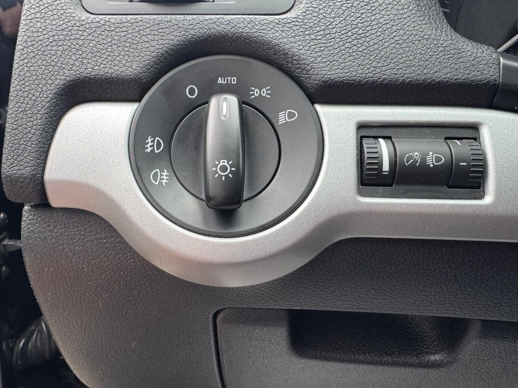 skoda-octavia-combi-1-2-tsi-ambition - 7