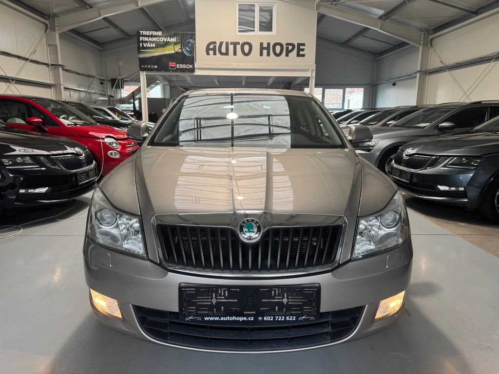 skoda-octavia-2-0-tdi-elegance - 1