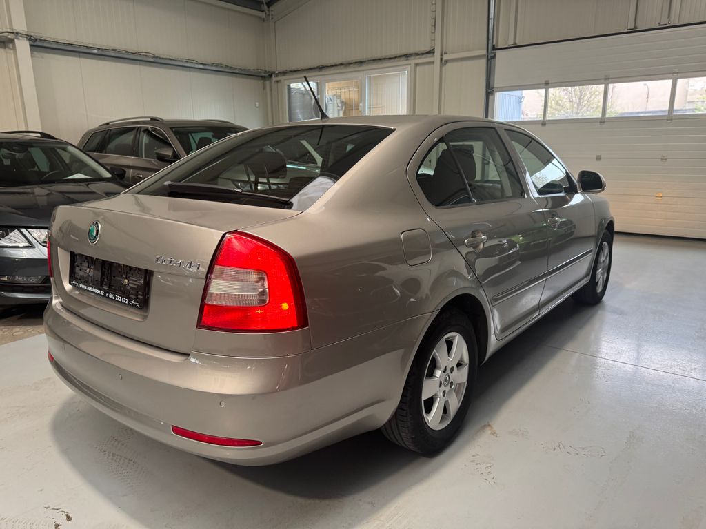 skoda-octavia-2-0-tdi-elegance - 5