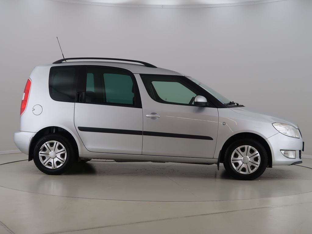 skoda-roomster-1-4mpi-63kw-cz-ambition - 3