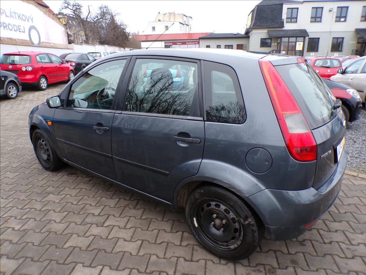 ford-fiesta-1-3-i-klimatizace - 5
