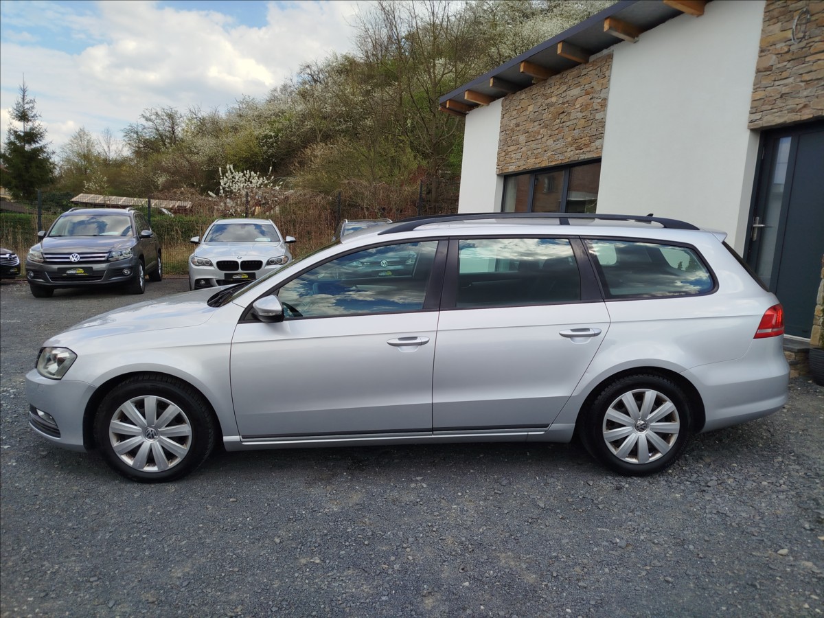 volkswagen-passat-2-0-tdi-103kw-kamera-tz-10xairbag - 2