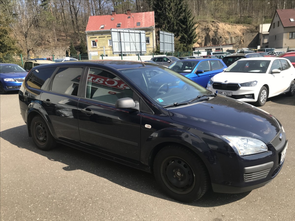 ford-focus-1-8-i-combi-92kw - 3