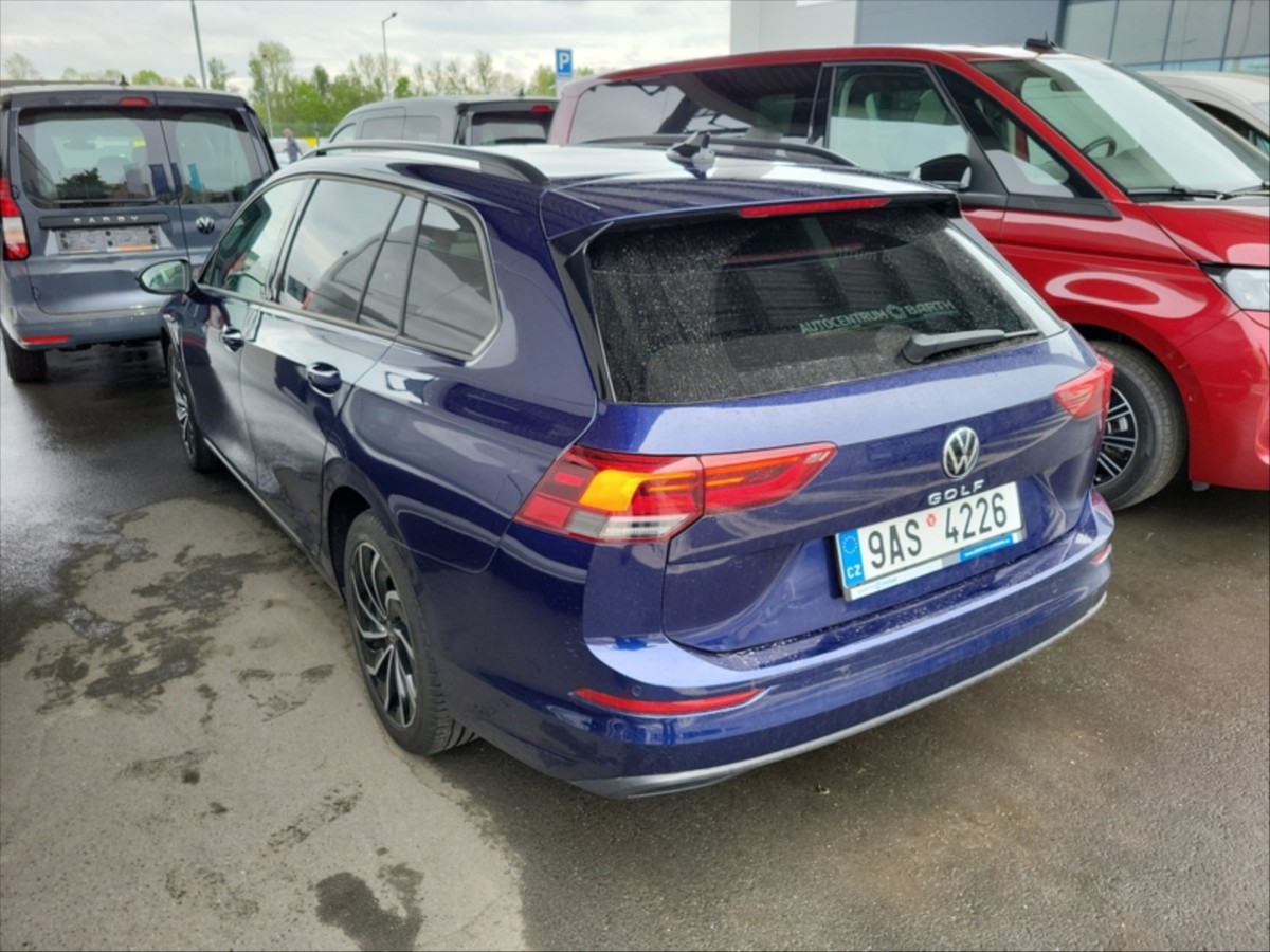 volkswagen-golf-variant-1-5-lifetsi-96kw - 7