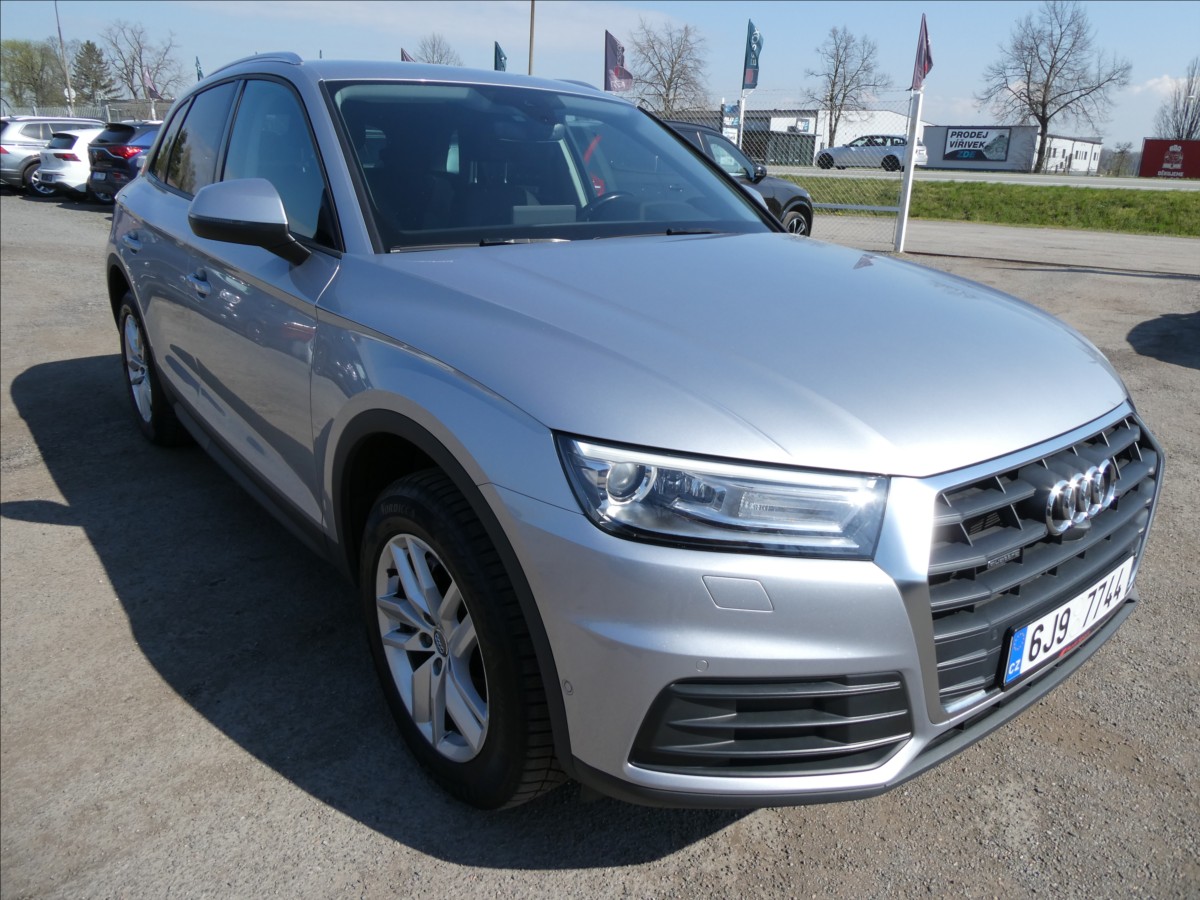 Audi Q5 2,0 TDi 120kW quattro,po servise
