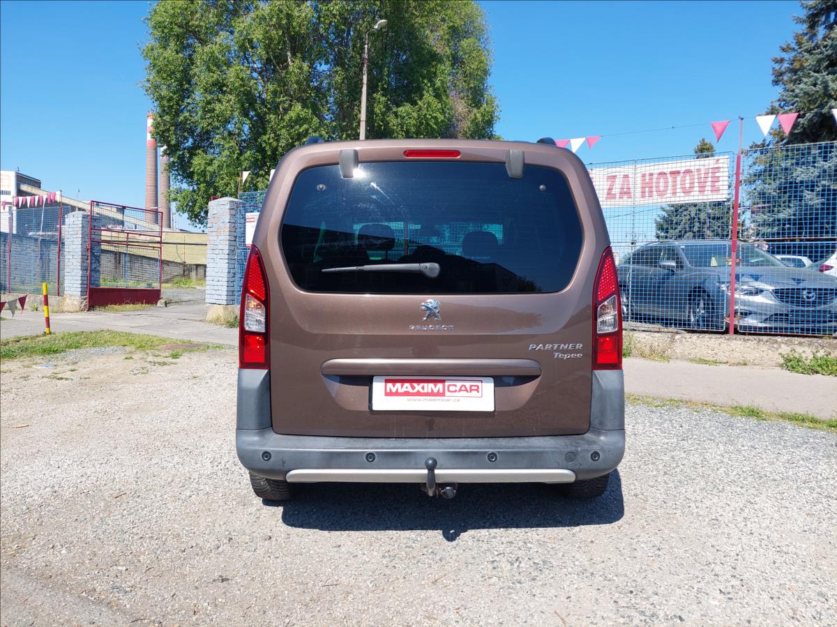 peugeot-partner-tepee-1-6-hdi-outdoor - 5