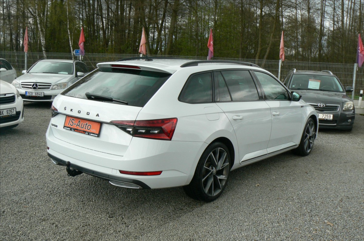 skoda-superb-2-0-tdi-sport-line-140-kw - 3