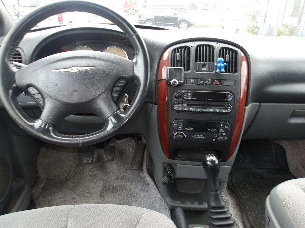 chrysler-voyager-2-5-crd-105kw - 7