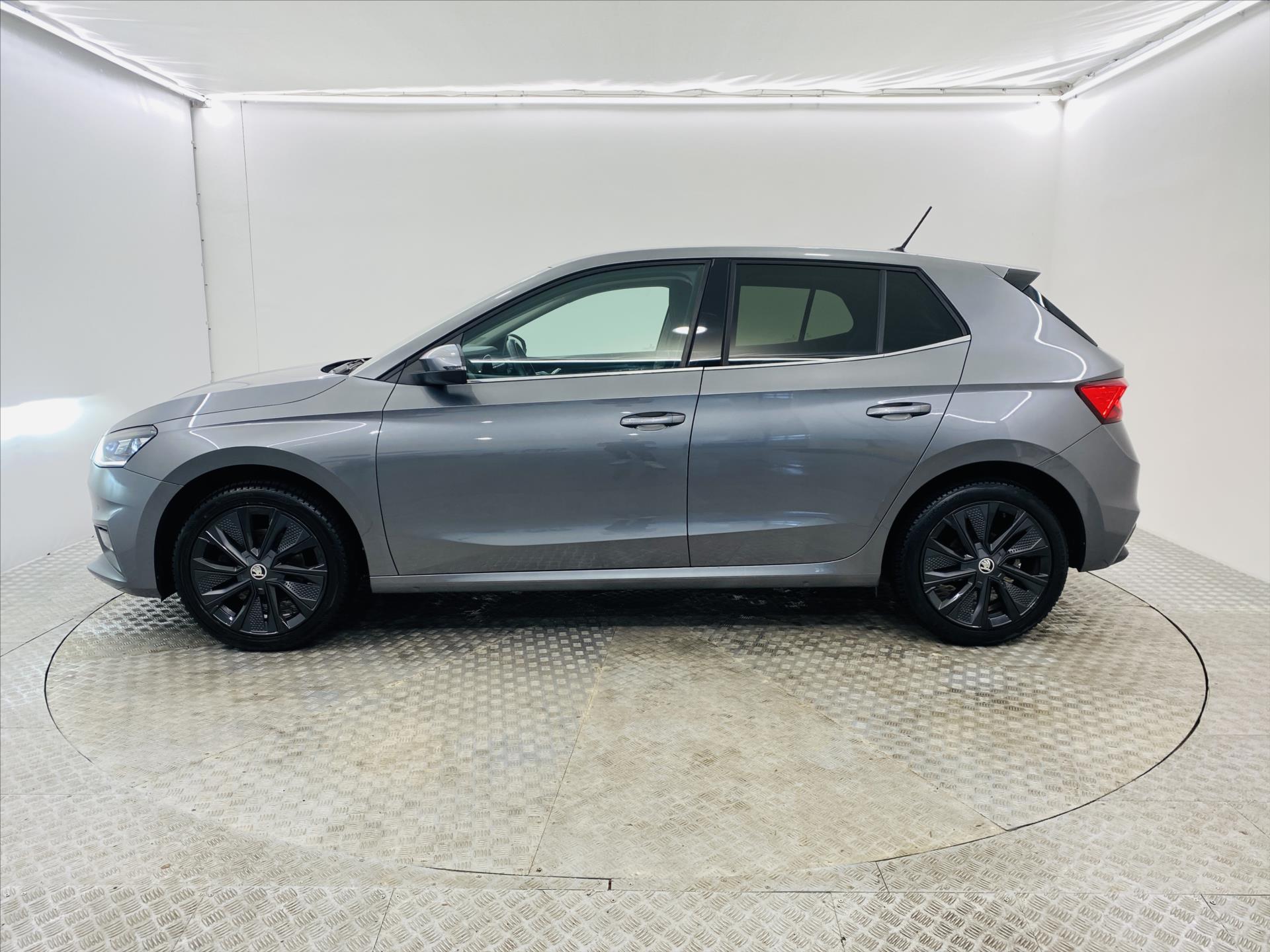 skoda-fabia-1-0-tsi-81kw-style-plus - 2
