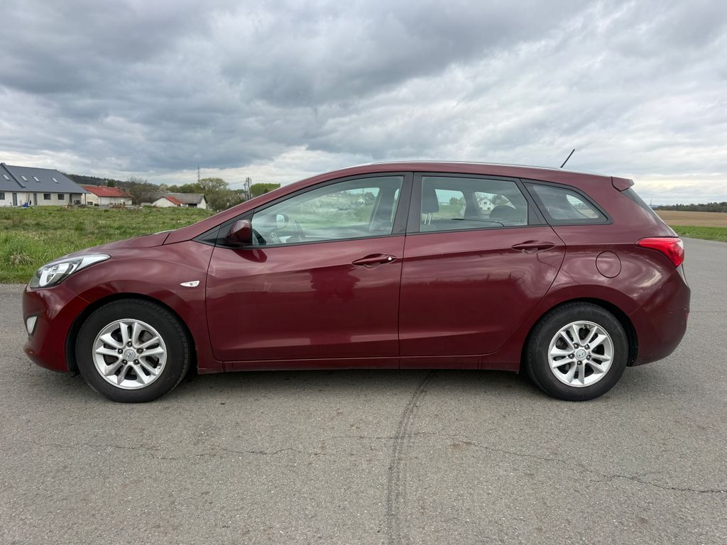 hyundai-i30-comfort-1-6-81-kw - 1