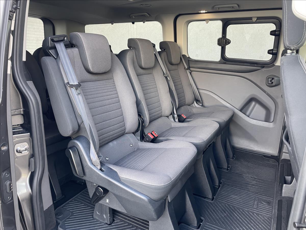 ford-tourneo-custom-2-0-tdci-185k-titanium-l2-8mist - 9