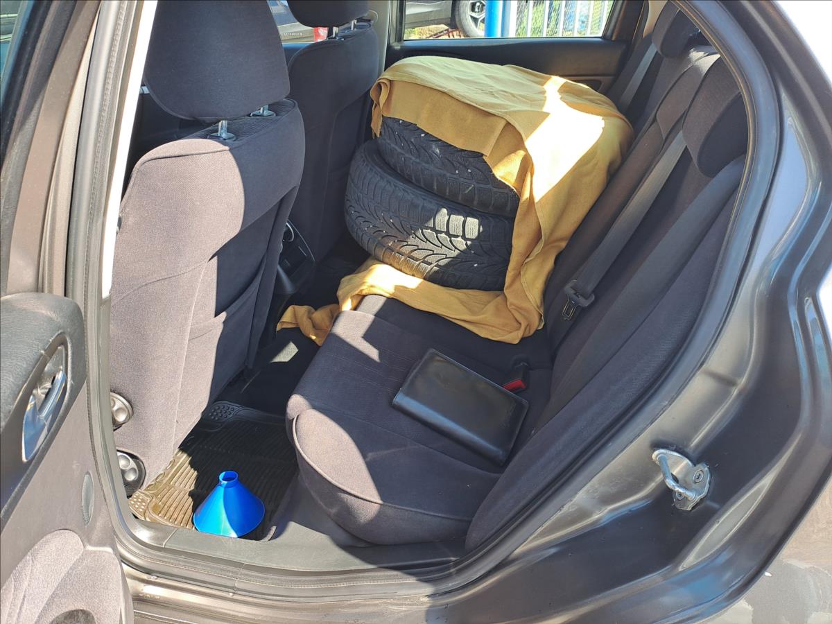 alfa-romeo-159-1-9-jtd - 5