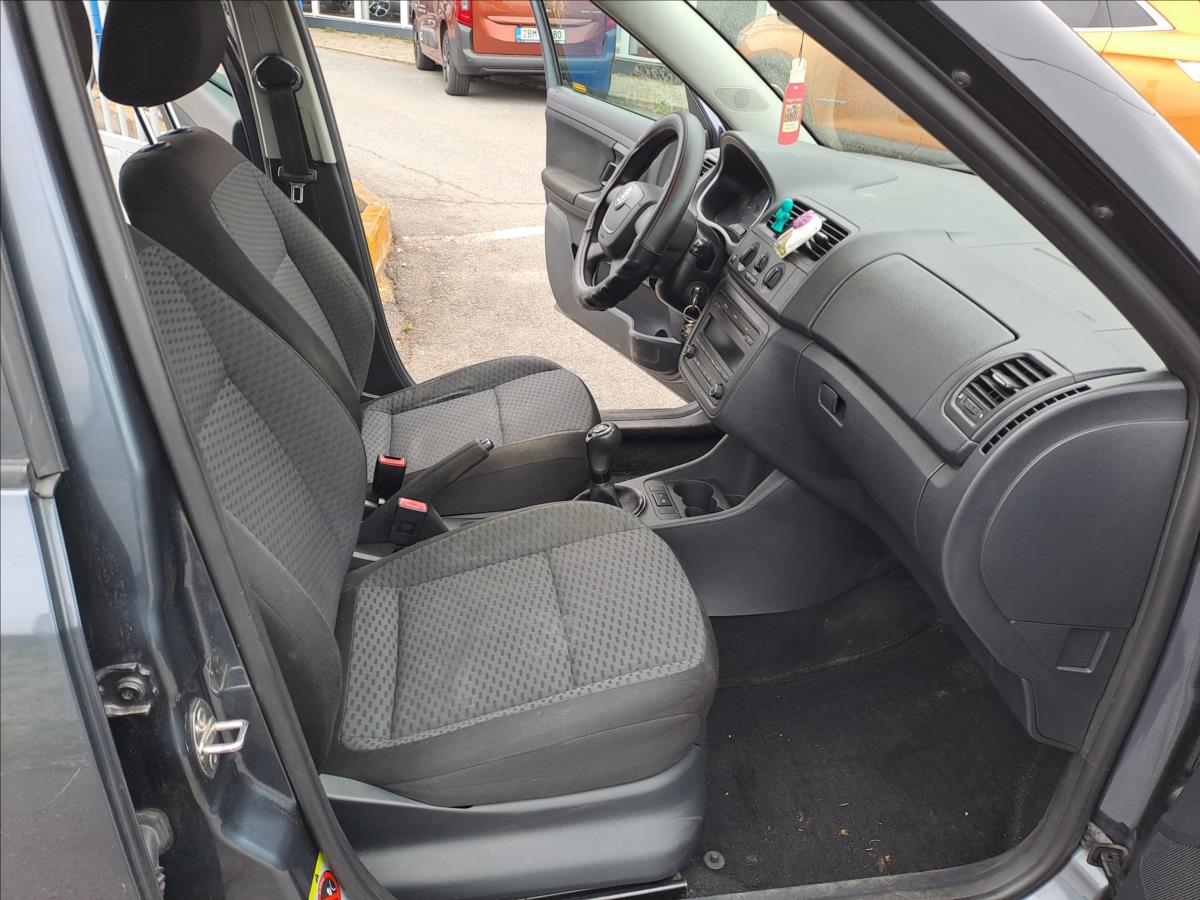 skoda-fabia-1-2-i-klima - 7