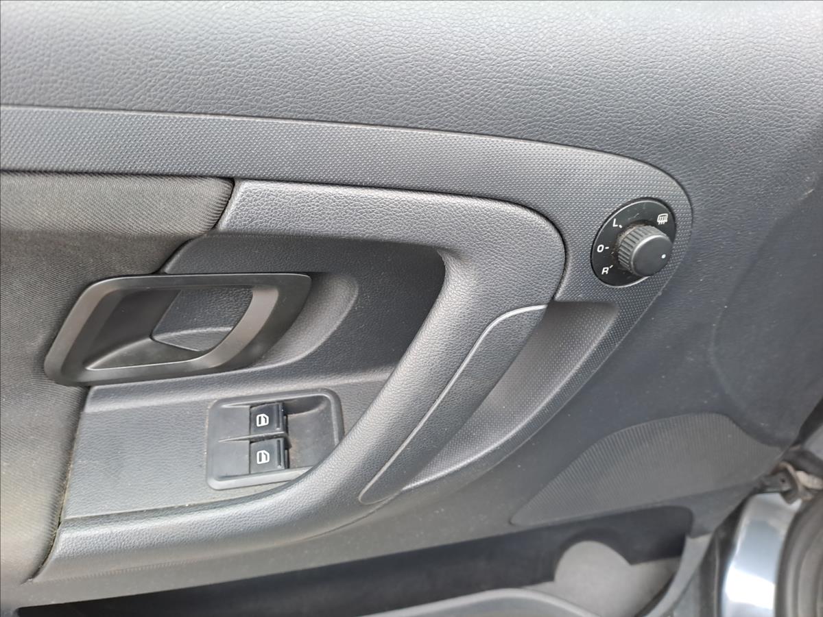 skoda-fabia-1-2-i-klima - 9