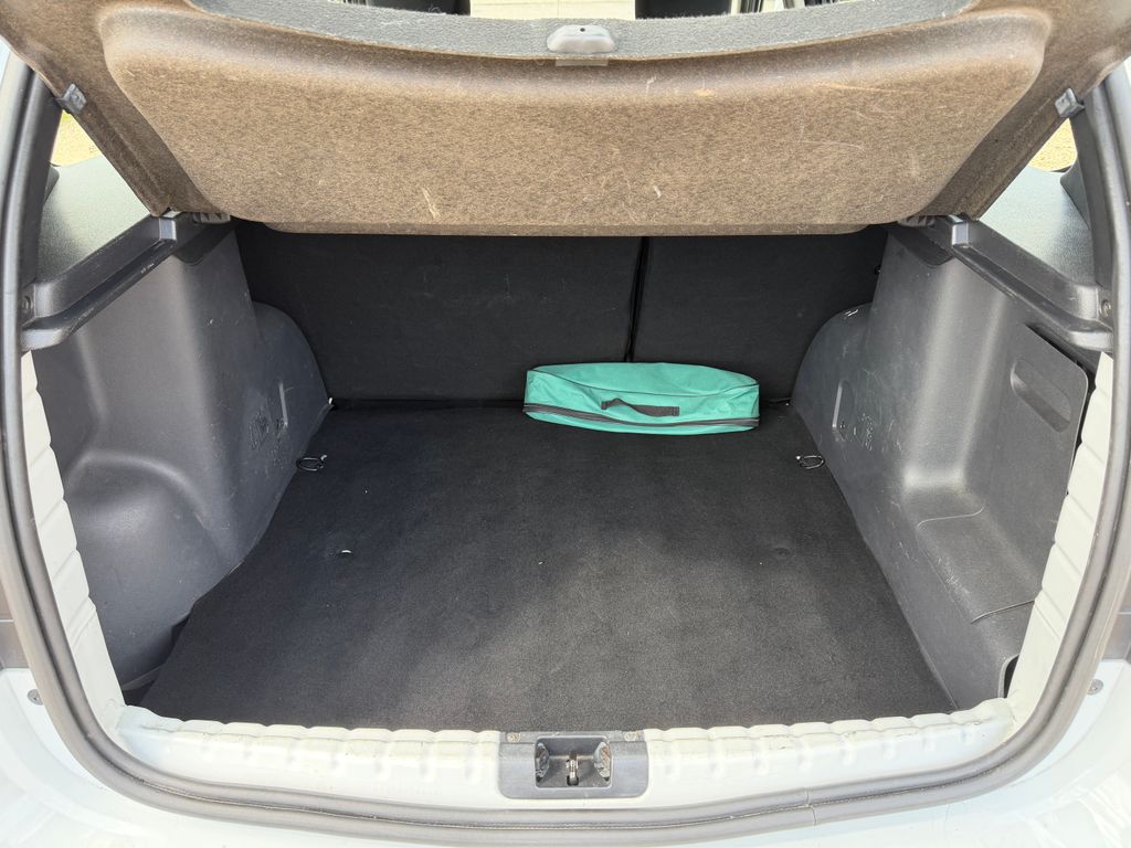 dacia-duster-1-6i-84kw-93-tis-km-klima - 5