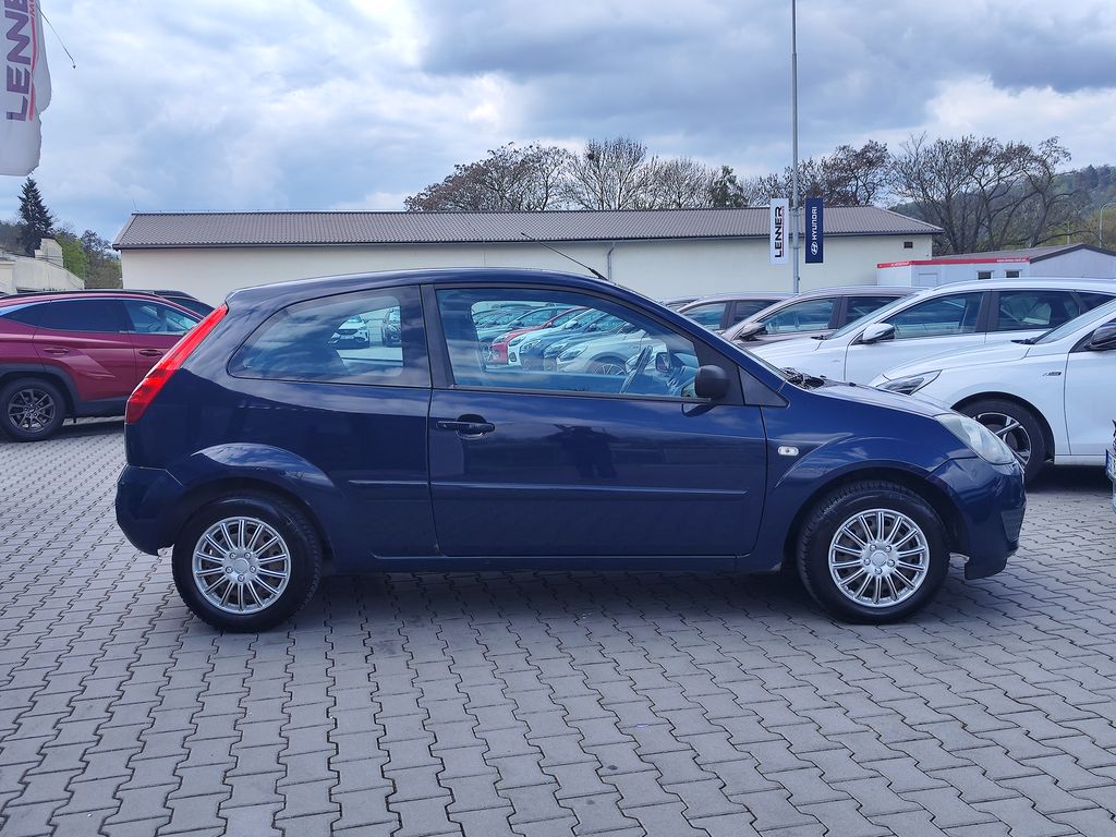 ford-fiesta-1-3i-44kw - 3