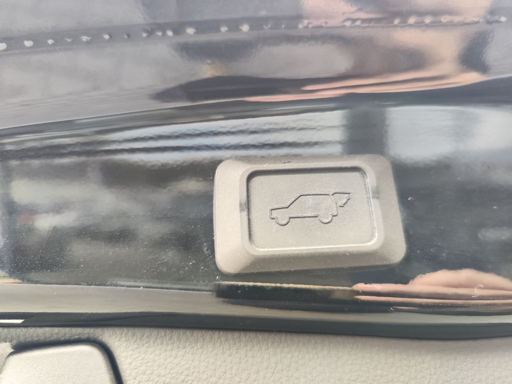 toyota-rav4-2-5-hybrid-163kw-executive-cvt - 9