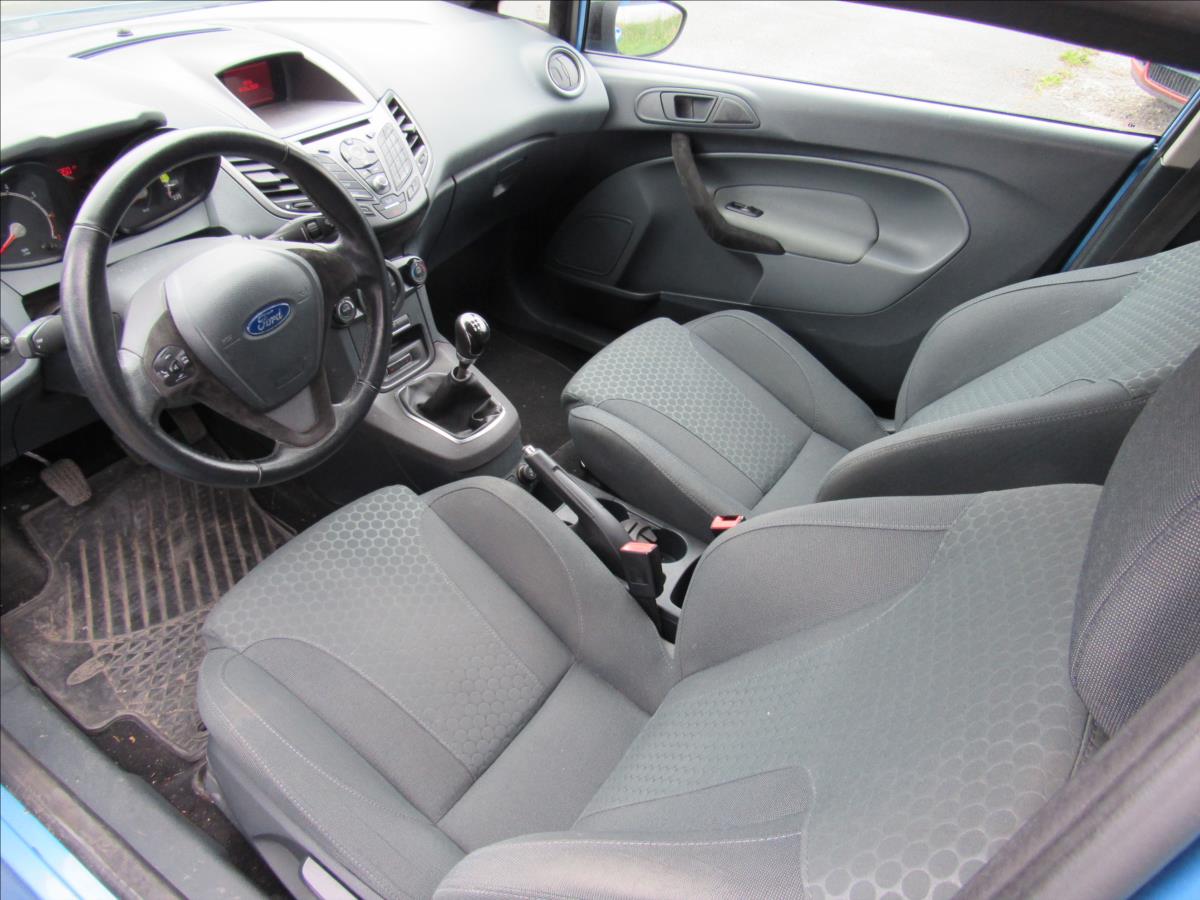 ford-fiesta-1-4-i-74kw - 8