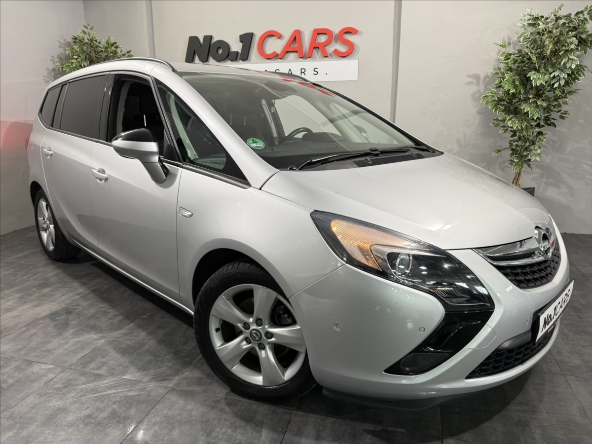 Opel Zafira 1,4   TURBO COSMO VÝHŘEV TZ