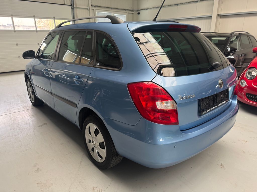 skoda-fabia-combi-1-6-tdi-ambition - 3