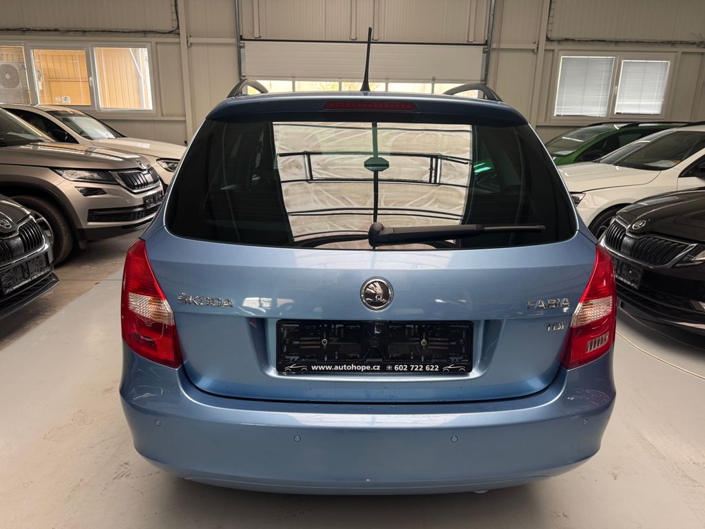 skoda-fabia-combi-1-6-tdi-ambition - 4